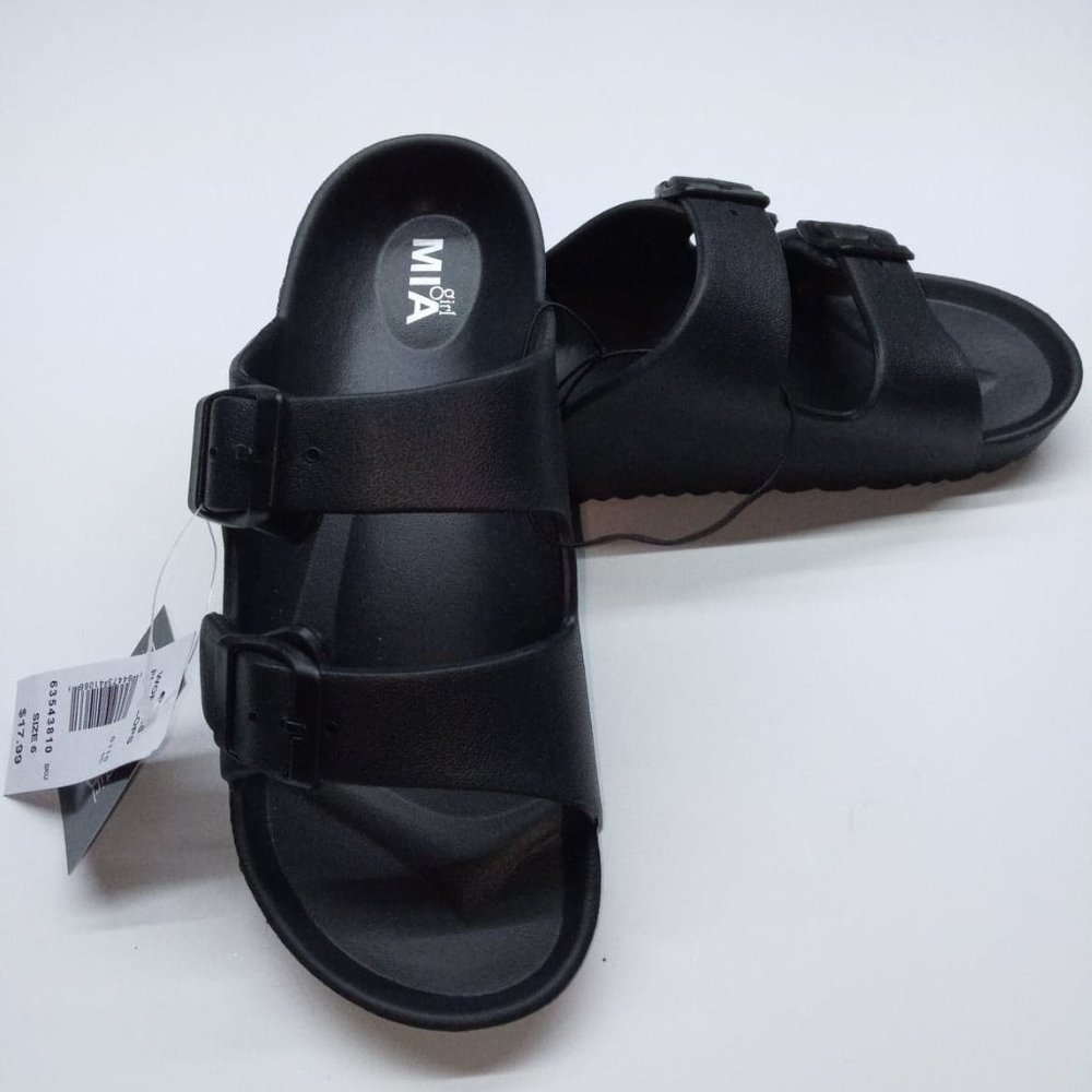 girl MIA Girls  Black Flip-Flops, two buckles, Size 6 Sandals.